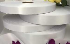 WS-7611: CHẤT LIỆU IN NHÃN/MÁC SATIN DỆT BIÊN - 1 MẶT BÓNG