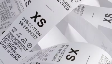 ỨNG DỤNG CỦA CHẤT LIỆU NYLON TAFFETA CHO IN NHÃN MÁC